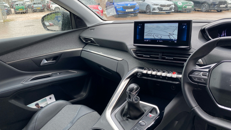 Peugeot 5008 1.2 PureTech Allure Premium+ 5dr Petrol Estate